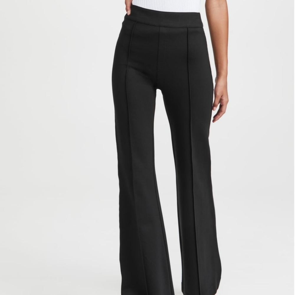 Women's Spanx Pull On Dress Pants.  Flare. Size XL Petite  Black.